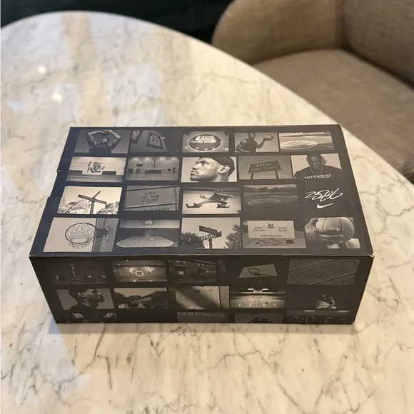 NIKE LABRON 7 Fairfax Away (2020) Red, Black & Gold - Picture 11 of 14